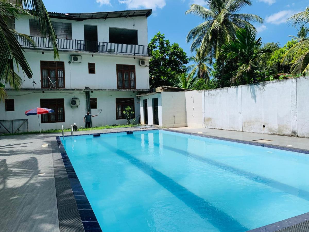 Yala Safari Village Maha Akurugoda Esterno foto
